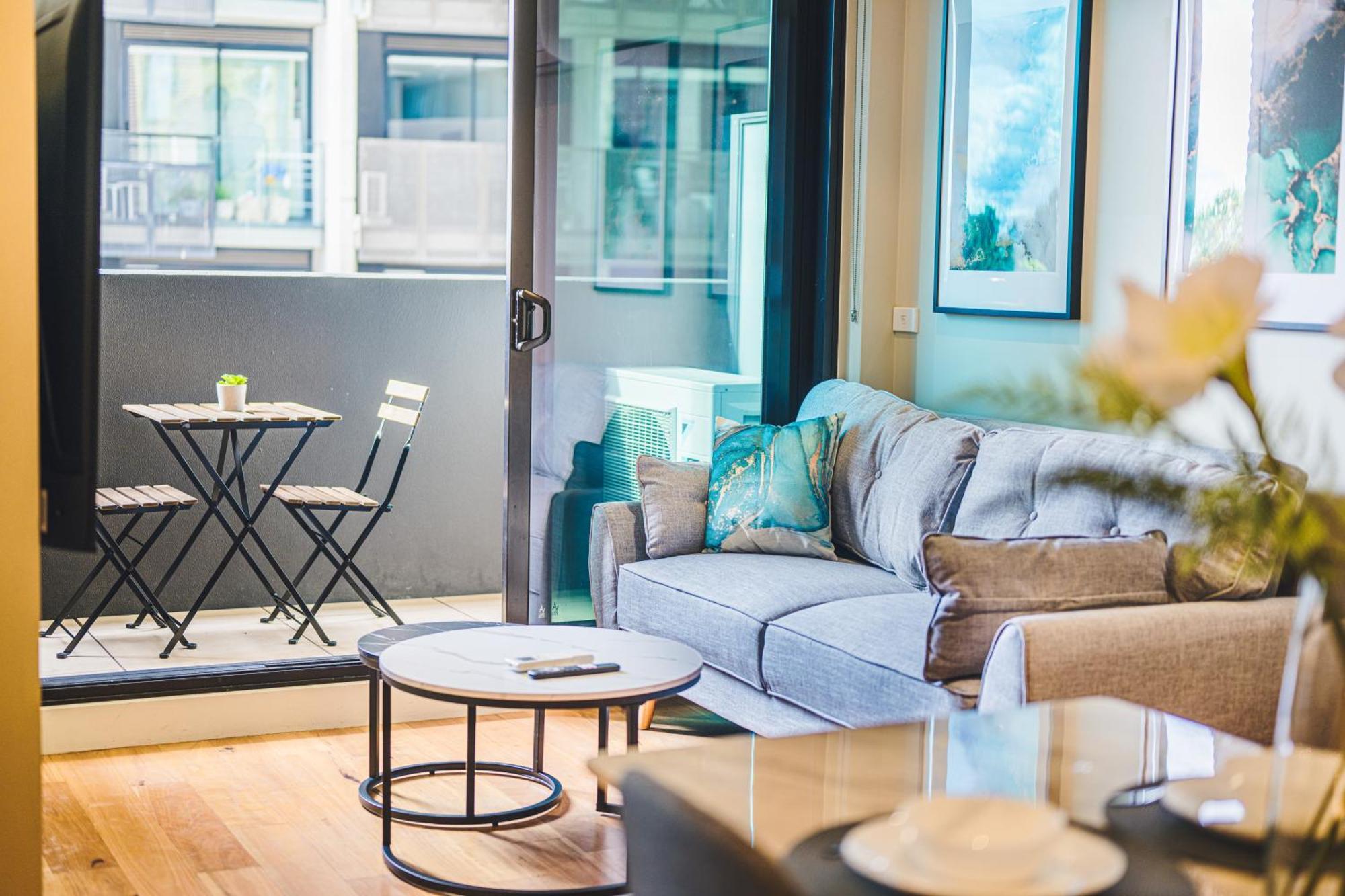 Molly'S Little Apartments Melbourne Bagian luar foto