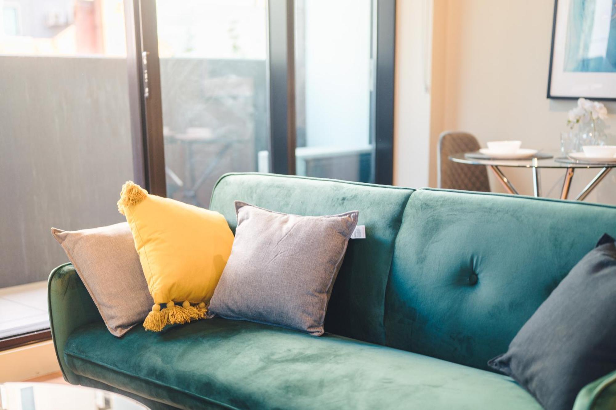 Molly'S Little Apartments Melbourne Bagian luar foto